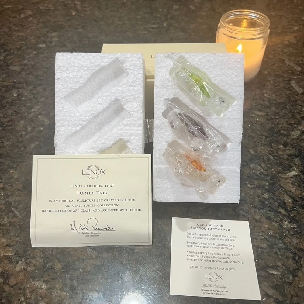 Lenox Turtle Trio Art Glass Turtles Set of 3 NIB With Certificate Multi-Color
